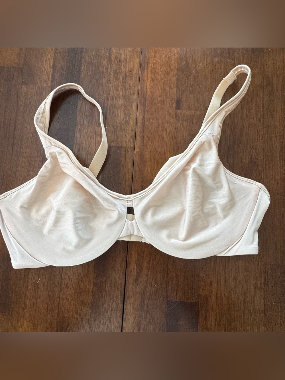 BALI Lilyette Plunge Into Comfort Underwire Minimizer Bra 38C Champagne